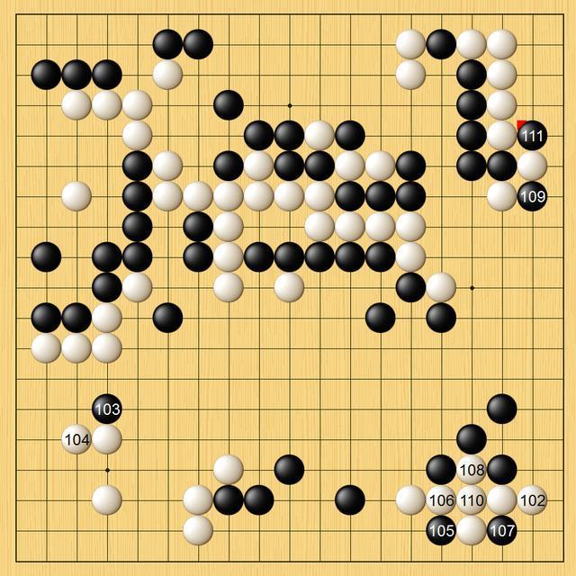 马云太“鸡贼”了！多年前恒大夺冠庆功宴照片再登热搜：举杯瞬间，马云留意许家印的动作，观察对方是否举杯饮酒