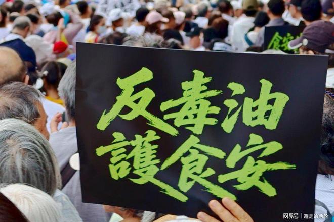 “SHE”成员Selina任家萱近况曝光，体重超160斤，社交账号已经停止使用半年以上
