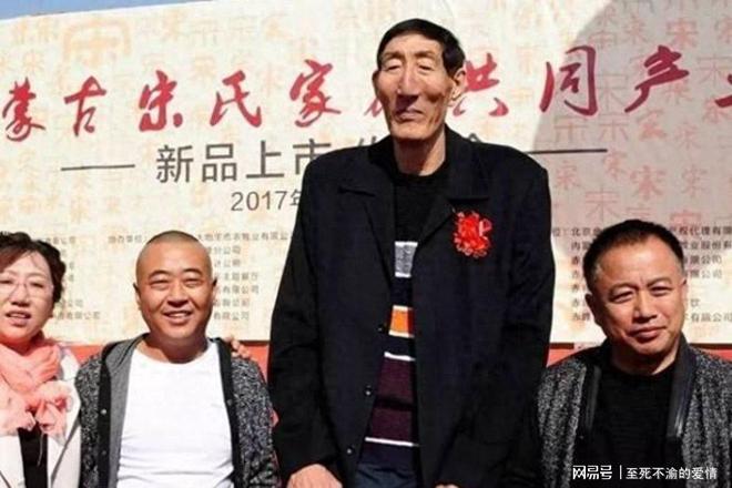 世体：巴萨和拜仁在关注巴西小将帕武纳，他被认为小罗接班人