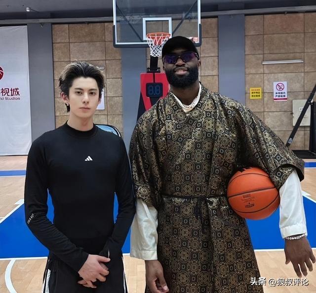 官宣签约!大学顶级后卫转战NBL,只为躲过四川男篮