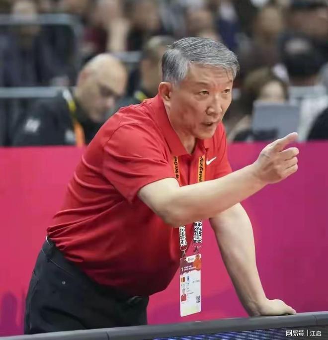 中国男篮公布最新集训名单 新增后卫偰李永炜、李悦洲