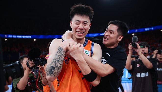 不是廖三宁！不是赵维伦！男篮后卫线未来核心，郭士强欲重点培养