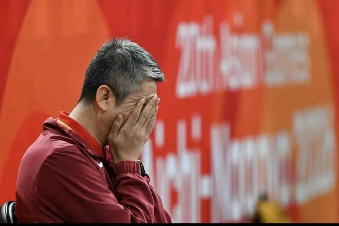 春融锐评丨何以滇超？决赛将至 但赢家不止一个 拓东之夜 为每一份热爱点亮