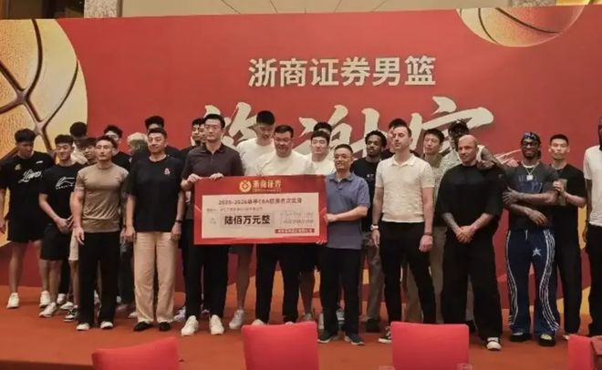 吴艳妮落后中岛瞳0.39秒，风速占0.2，剩下0.19秒暴露了什么？