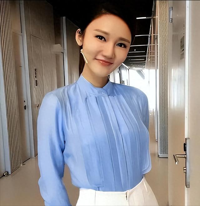 妈呀！上去就是一拳！暴揍老队友！叫你小号吐槽我！