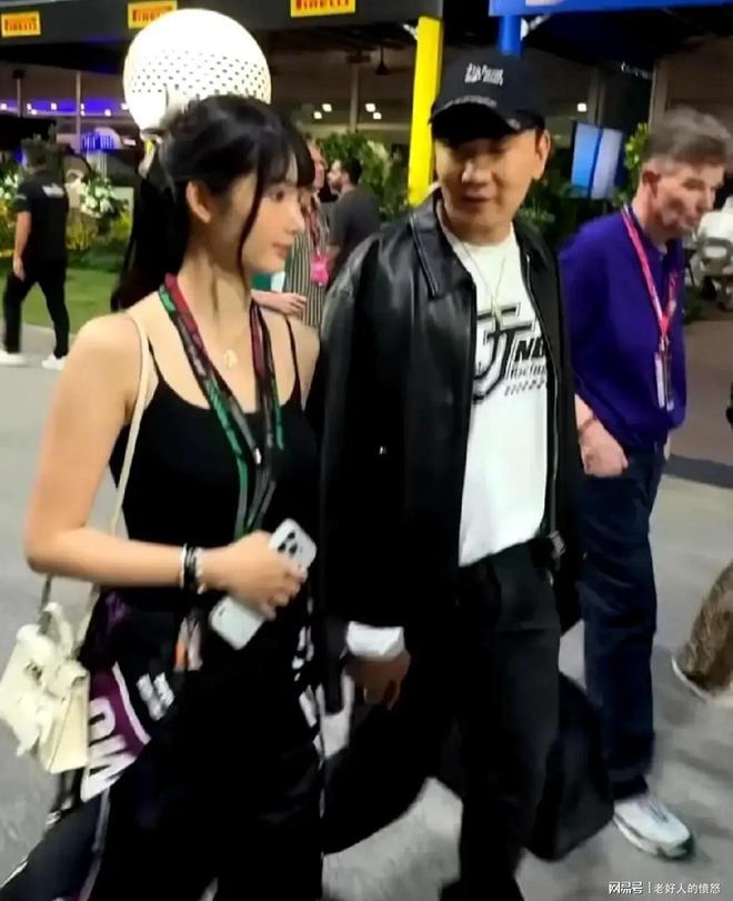 同曦不愧是网红大队!签说唱歌手J Cole,已跟队训练,历史第一档