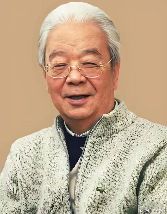 德甲最快进球！诺伊尔超巨失误，开场1秒被断球，对手8秒破门