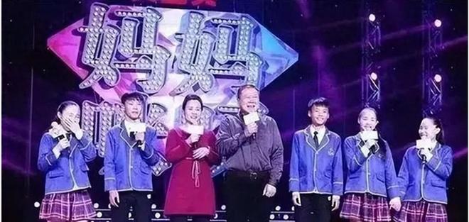 39岁高龄的梅西,是如何重新变成右边锋的?