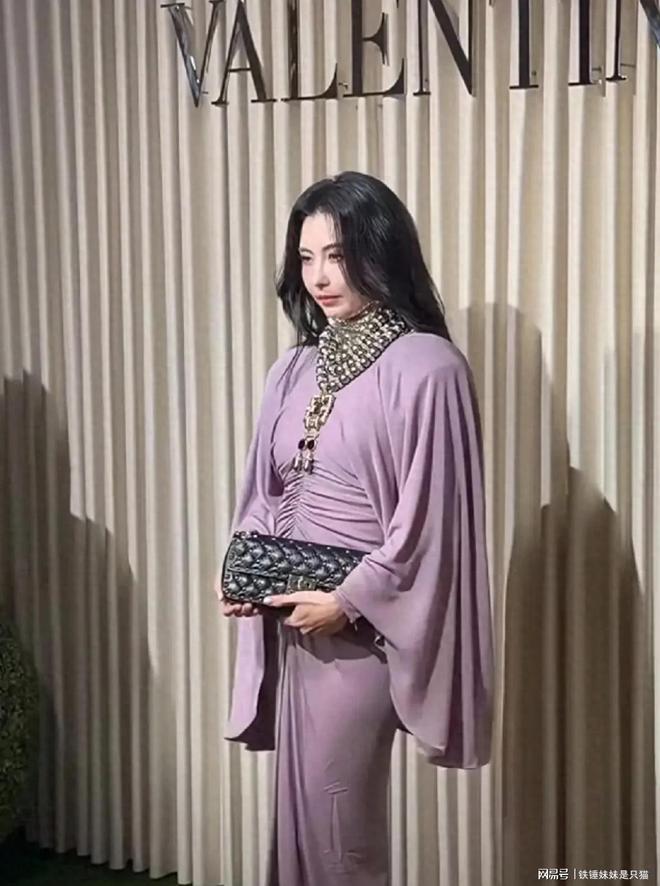 巴以冲突纪录片引起轰动：以色列士兵在屋顶揭开“平民杀戮系统”，全球首映创下长达24分半时长的鼓掌纪录，烂番茄100%满分领跑