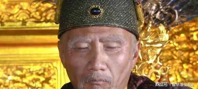 巨幕、呐喊、人浪！今天阳江这一幕，比世界杯现场还燃！