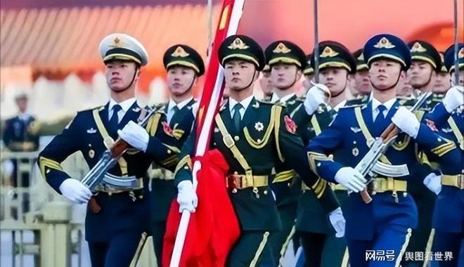 正式锁定！湖人中锋2选1！詹姆斯重回老东家？……